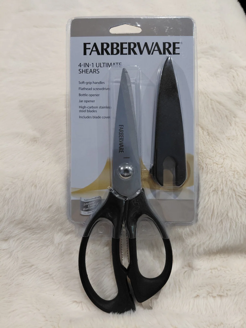 New Farberware 4-in-1 Ultimate Kitchen Shears - Black